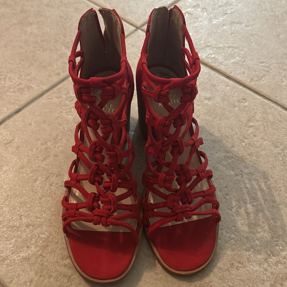 Vince Camuto- Red heels